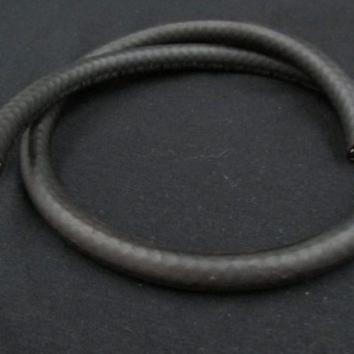 Electrical cable suitable for kart racing and motorsports, durable and flexible for safe connections.